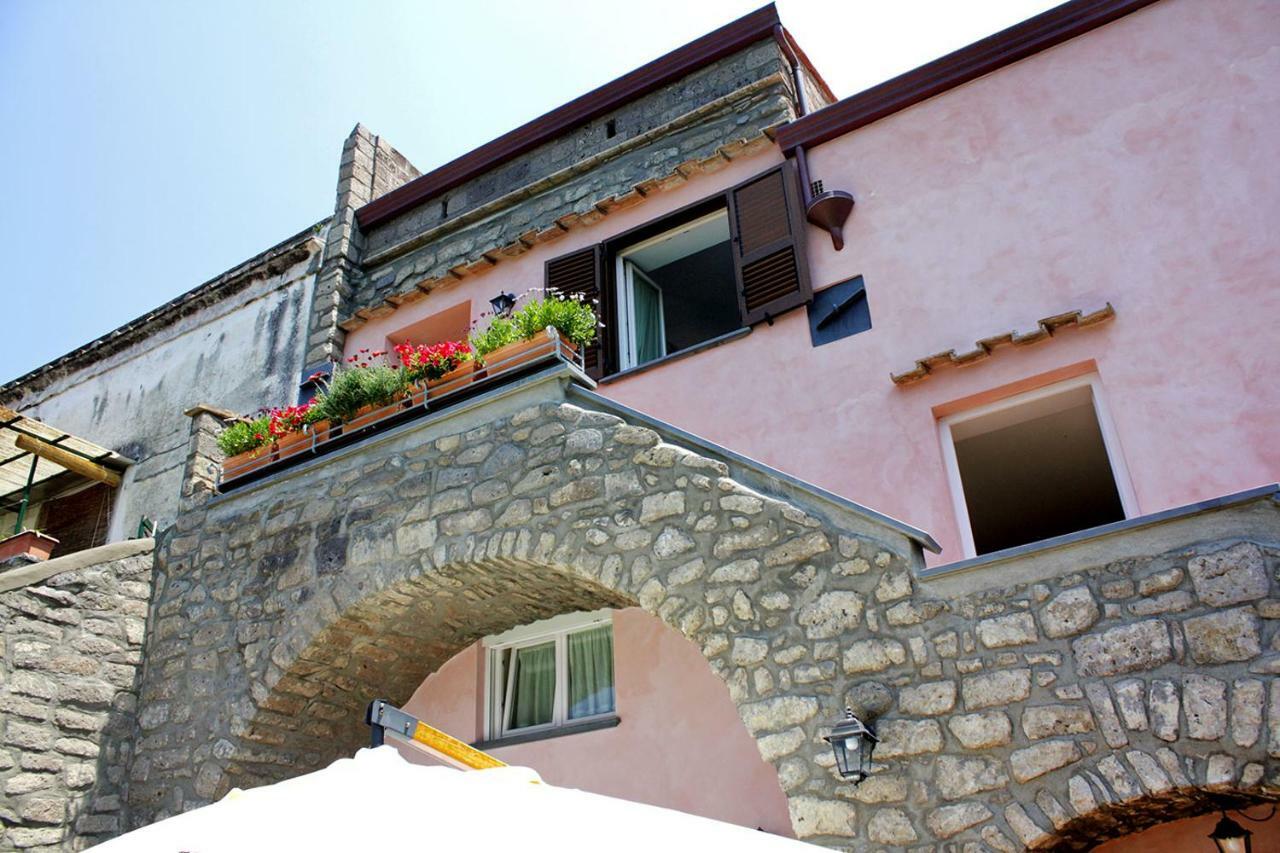 Chez Chantal Bed & Breakfast Meta Ngoại thất bức ảnh